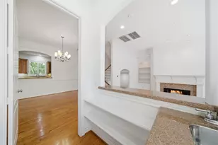 1329 Hyde Park Blvd, Houston, TX 77006 - Photo 16