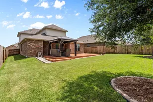 12137 Pearl Bay Ln, Conroe, TX 77304 - Photo 18
