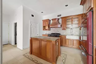 2107 Stonewalk Dr, Houston, TX 77056 - Photo 12