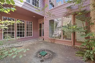 2107 Stonewalk Dr, Houston, TX 77056 - Photo 22