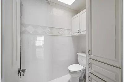 2107 Stonewalk Drive, Houston, TX 77056 - Photo 36