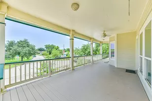 5723 Stewart Ave, Galveston, TX 77551 - Photo 10