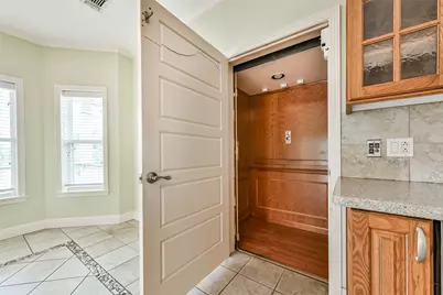 5723 Stewart Avenue, Galveston, TX 77551 - Photo 20