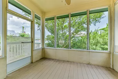 5723 Stewart Avenue, Galveston, TX 77551 - Photo 30