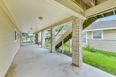 5723 Stewart Avenue, Galveston, TX 77551 - Photo 8