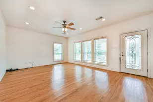 5723 Stewart Ave, Galveston, TX 77551 - Photo 12