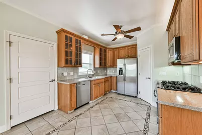 5723 Stewart Avenue, Galveston, TX 77551 - Photo 16