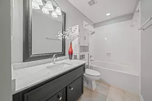 1523 Cook St, Houston, TX 77006 - Photo 14