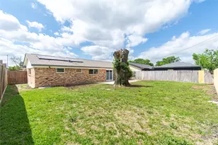 3906 Knotty Oaks Trail, Houston, TX 77045 - Photo 26