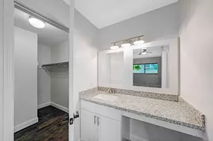 55 Dew Fall Ct Ct, The Woodlands, TX 77380 - Photo 20