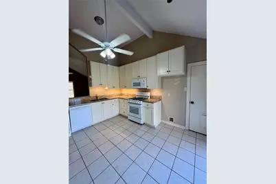 10022 Sand Pass Lane, Houston, TX 77064 - Photo 8