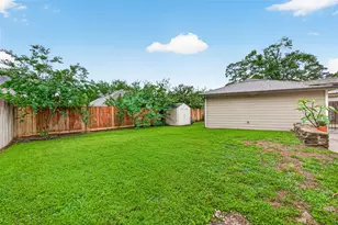 37 Windsor Dr, Conroe, TX 77304 - Photo 46