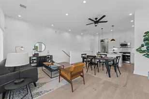 3013 Jensen Spgs Ln, Houston, TX 77026 - Photo 8