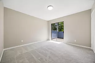 9007 Imogene St, Houston, TX 77036 - Photo 10