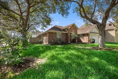 4303 Alysheba, Friendswood, TX 77546 - Photo 1