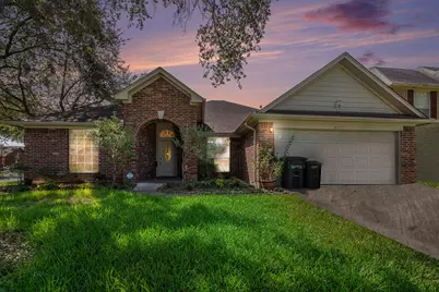 4303 Alysheba, Friendswood, TX 77546 - Photo 2