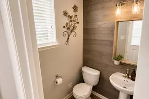 13010 Jasmine Park Ln, Houston, TX 77044 - Photo 6
