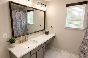 13010 Jasmine Park Ln, Houston, TX 77044 - Photo 8