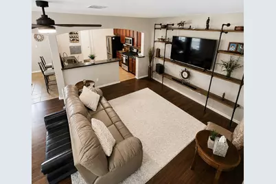 13010 Jasmine Park Lane, Houston, TX 77044 - Photo 2