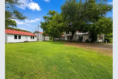895 Tx State Highway 62, Buna, TX 77612 - Photo 4