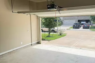 5218 Pr Ter Ln, Fulshear, TX 77441 - Photo 4