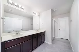 8307 Oakleaf Meadow Ct, Rosharon, TX 77583 - Photo 16