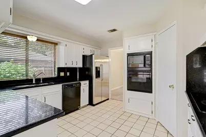 3706 Haven Pines Drive, Kingwood, TX 77345 - Photo 10