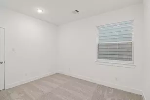 26265 E Outrider Banks Cir, Montgomery, TX 77316 - Photo 28