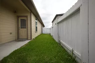 2106 Benjamin Park, Missouri City, TX 77489 - Photo 18