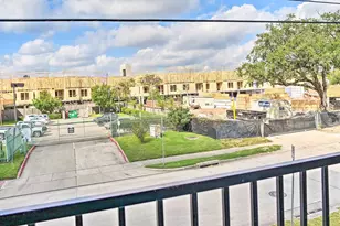 6403 Bowling Green St, Houston, TX 77021 - Photo 10