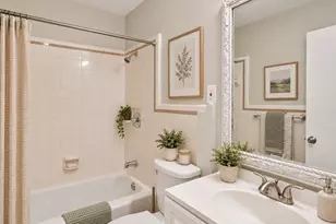 6421 Teluco St, Houston, TX 77055 - Photo 12