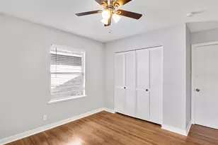 6421 Teluco St, Houston, TX 77055 - Photo 22