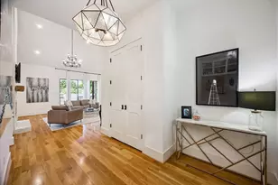 9333 Spring Branch Dr, Houston, TX 77080 - Photo 4