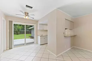 5522 Ariel St, Houston, TX 77096 - Photo 8
