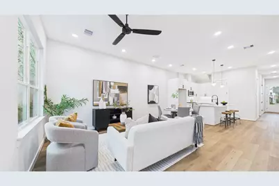 5032 Creekmont Drive, Houston, TX 77091 - Photo 18