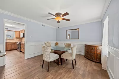 2142 Parkdale Drive, Houston, TX 77339 - Photo 6