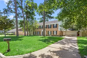 2142 Parkdale Dr, Houston, TX 77339 - Photo 4