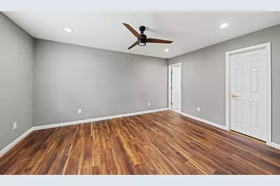 25804 Maplewood Drive, Spring, TX 77386 - Photo 8