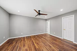 25804 Maplewood Dr, Spring, TX 77386 - Photo 8