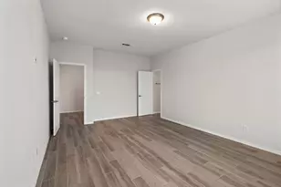 10312 Marston Vineyard Dr, Houston, TX 77025 - Photo 10