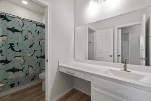 10312 Marston Vineyard Dr, Houston, TX 77025 - Photo 18