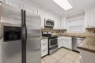4727 Merwin St, Houston, TX 77027 - Photo 4