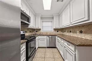 4727 Merwin St, Houston, TX 77027 - Photo 20