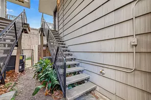 4727 Merwin St, Houston, TX 77027 - Photo 16