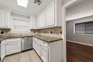 4727 Merwin St, Houston, TX 77027 - Photo 24