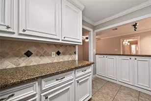 4727 Merwin St, Houston, TX 77027 - Photo 30