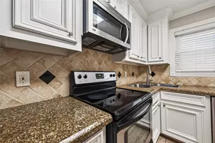 4727 Merwin St, Houston, TX 77027 - Photo 26