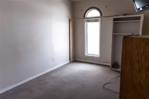 600 N E Ave, Kermit, TX 79745 - Photo 34