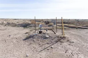 600 N E Ave, Kermit, TX 79745 - Photo 40