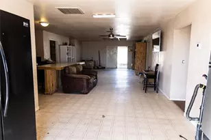 600 N E Ave, Kermit, TX 79745 - Photo 14